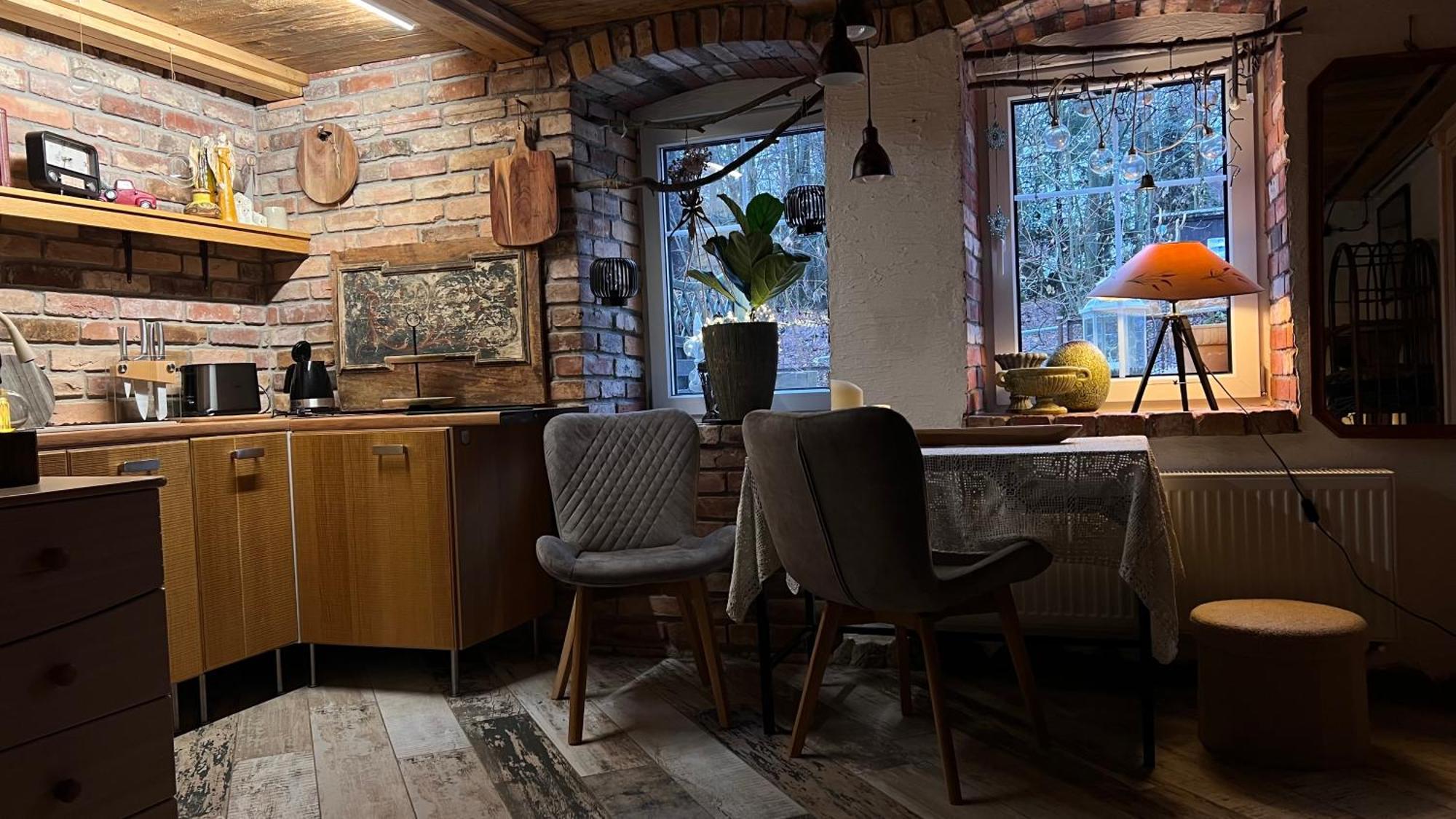 Apartamenty 3 Pory Roku Komarno 외부 사진