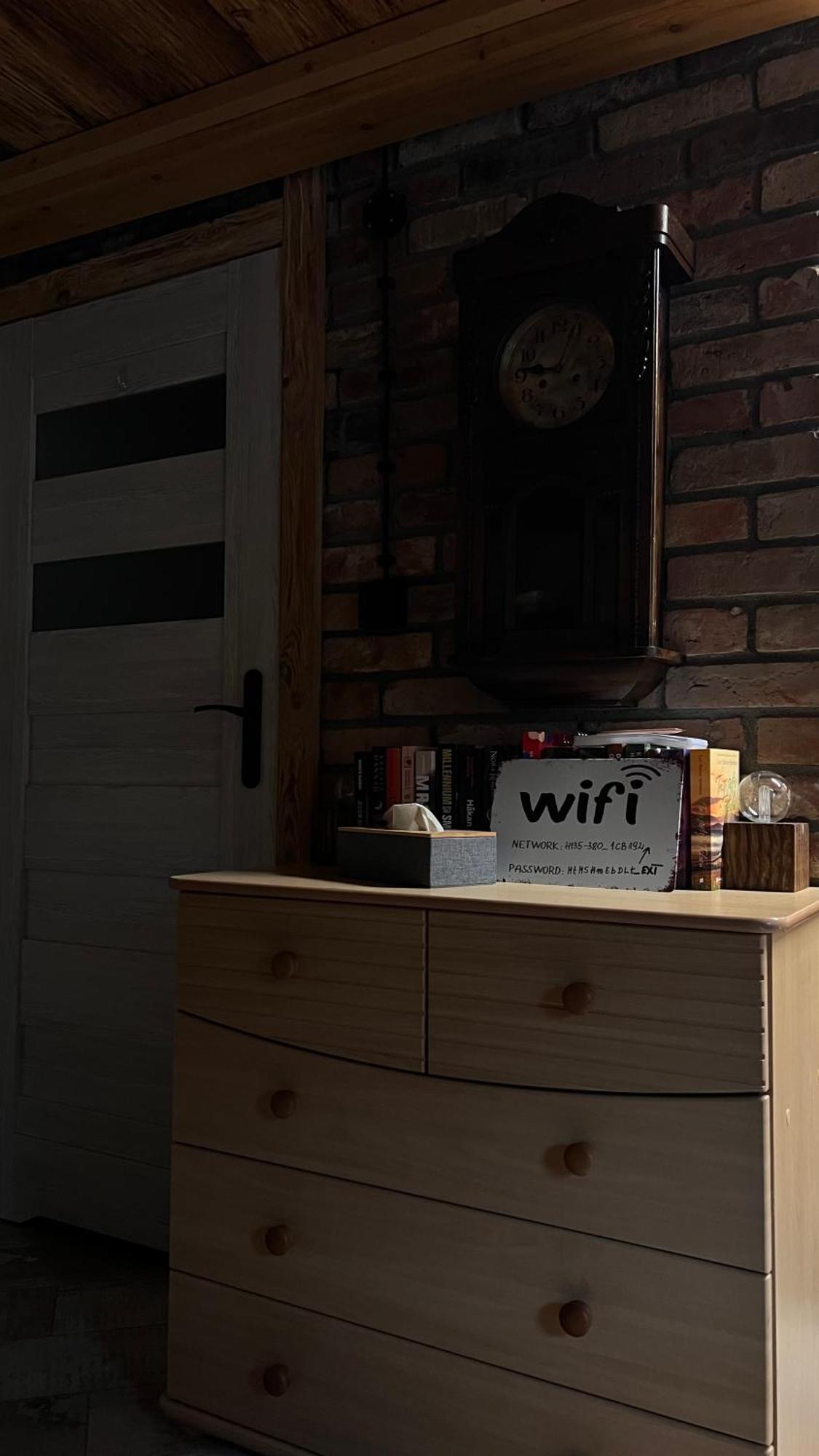 Apartamenty 3 Pory Roku Komarno 외부 사진