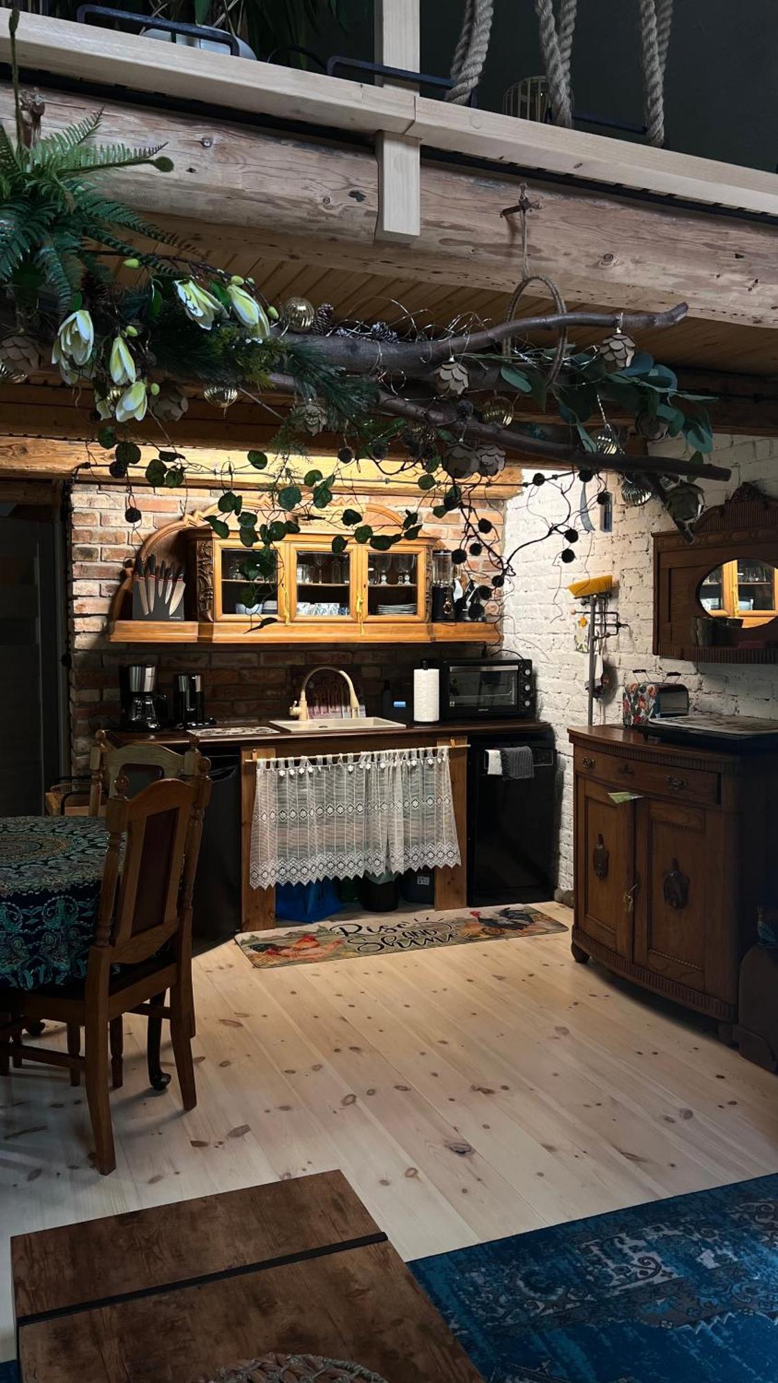 Apartamenty 3 Pory Roku Komarno 외부 사진