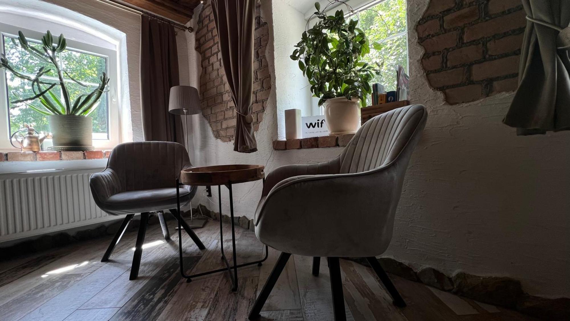 Apartamenty 3 Pory Roku Komarno 외부 사진